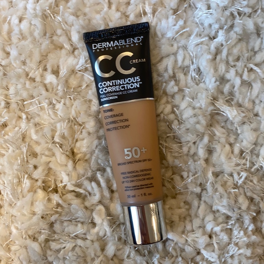 Dermablend CC cream in 43N MEDIUM 3